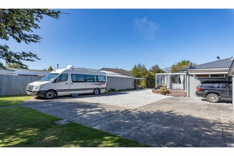 Photo of property in 75 Kowhai Avenue, Rangiora, 7400