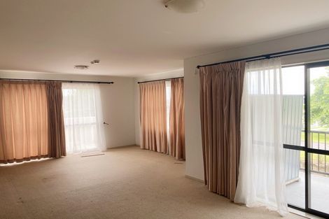 Photo of property in 9/124 Stancombe Road, Flat Bush, Auckland, 2016