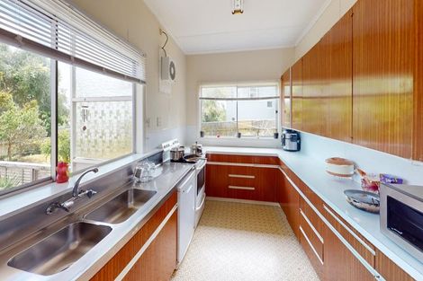 Photo of property in 24 Read Street, Levin, 5510