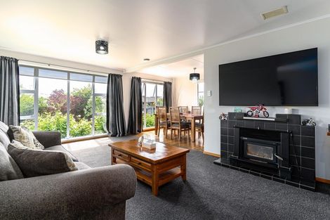 Photo of property in 130 Warwick Street, Feilding, 4702