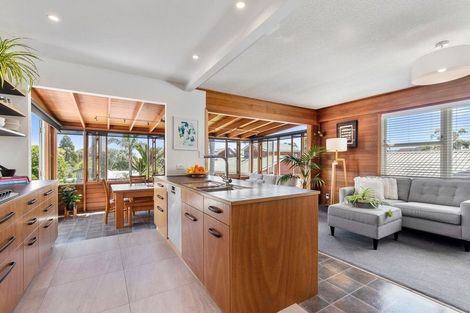 Photo of property in 80 Ngataringa Road, Devonport, Auckland, 0624