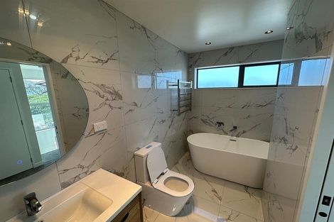 Photo of property in 1 Ope Taua Street, Papakura, 2110