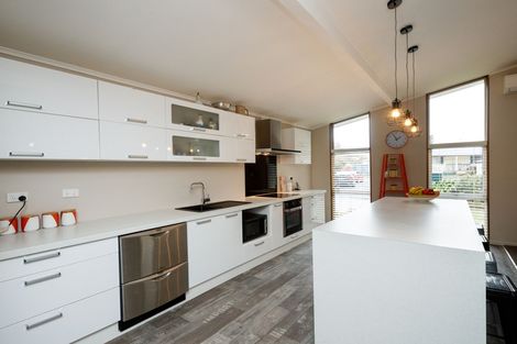 Photo of property in 3 Alaska Court, Awapuni, Palmerston North, 4412