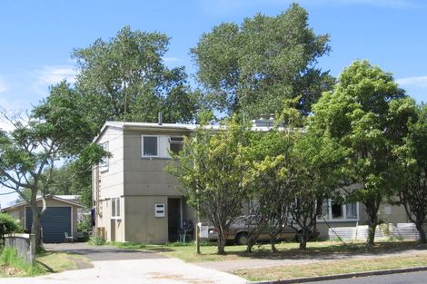 Photo of property in 22-24 Point England Road, Point England, Auckland, 1072