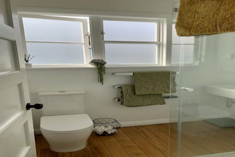 Photo of property in 14 Leveson Street, Strathmore Park, Wellington, 6022