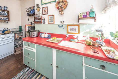 Photo of property in 220 Guyton Street, Gonville, Whanganui, 4500