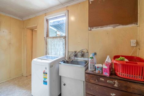 Photo of property in 9a-b Howard Street, Gore, 9710