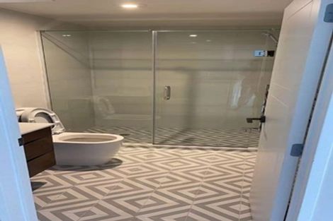 Photo of property in 69 Rathmullen Place, Pinehill, Auckland, 0632