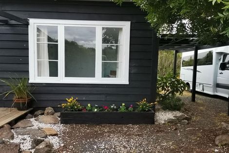 Photo of property in 100 Kemp Road, Kerikeri, 0230