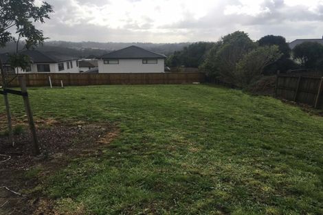 Photo of property in 1 Eric Gifford Drive, Ranui, Auckland, 0612