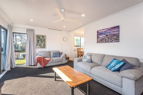 Photo of property in 17 Clydesdale Street, Woolston, Christchurch, 8062