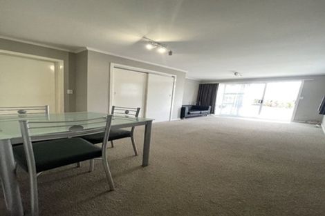 Photo of property in 31 Riverhills Avenue, Pakuranga Heights, Auckland, 2010