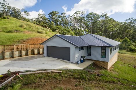 Photo of property in 37 Alderton Drive, Kerikeri, 0230