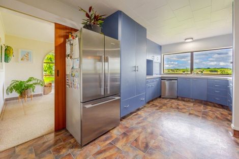 Photo of property in 1182a Tikokino Road, Waipawa, 4273