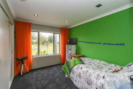 Photo of property in 1271 Upland Road, Egmont Village, Inglewood, 4386