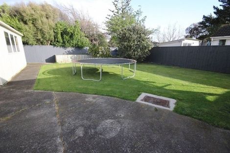 Photo of property in 24 Glasgow Street, Takaro, Palmerston North, 4412
