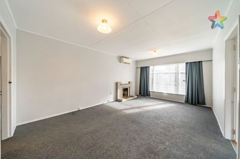 Photo of property in 5 Bythell Street, Wainuiomata, Lower Hutt, 5014