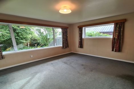 Photo of property in 5 Wyatt Place, Russley, Christchurch, 8042