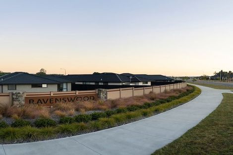 Photo of property in 40 Mehrtens Crescent, Woodend, 7691