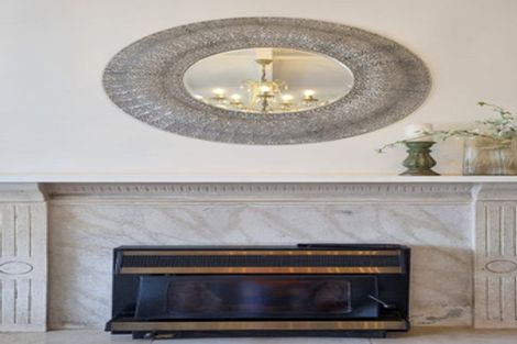 Photo of property in 1/317 Lake Road, Hauraki, Auckland, 0622