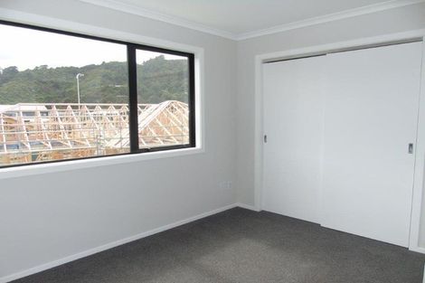 Photo of property in 35 Doug Jensen Street, Wallaceville, Upper Hutt, 5018