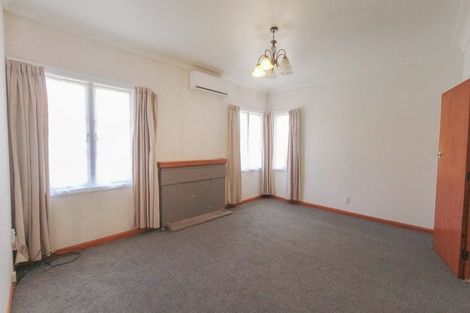 Photo of property in 230 Fox Street, Hamilton East, Hamilton, 3216