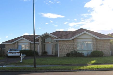 Photo of property in 22 Ballycullanie Place, Dannemora, Auckland, 2016