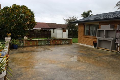 Photo of property in 303 Bucklands Beach Road, Bucklands Beach, Auckland, 2012