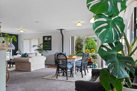 Photo of property in 26 Hoyte Place, Pukehangi, Rotorua, 3015