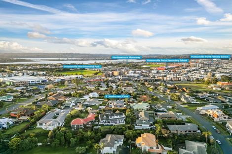 Photo of property in 8 Limeburners Close, Hobsonville, Auckland, 0618