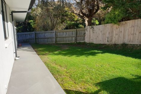 Photo of property in 38 Mooring Close, Whitby, Porirua, 5024