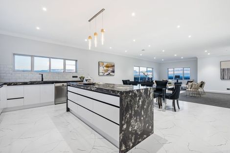 Photo of property in 26 Michael Bosher Way, Flat Bush, Auckland, 2019