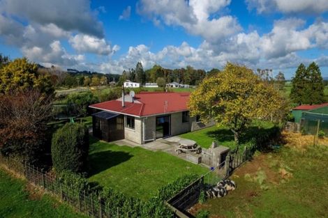 Photo of property in 1024 Mountain Road, Waiongana, Inglewood, 4389