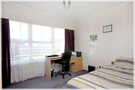 Photo of property in 30 Edinburgh Terrace, Foxton Beach, Foxton, 4815