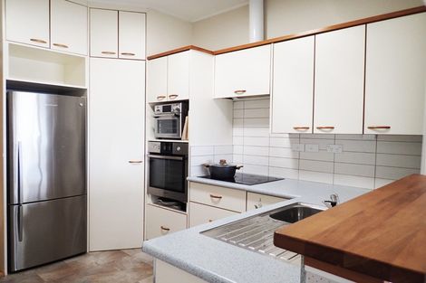 Photo of property in 18 Longfellow Street, Sydenham, Christchurch, 8023