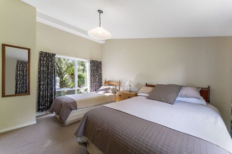 Photo of property in 8 Earle Place, Acacia Bay, Taupo, 3330