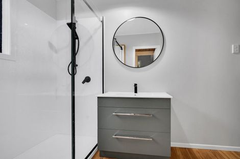 Photo of property in 17d Manu Crescent, Upper Vogeltown, New Plymouth, 4310