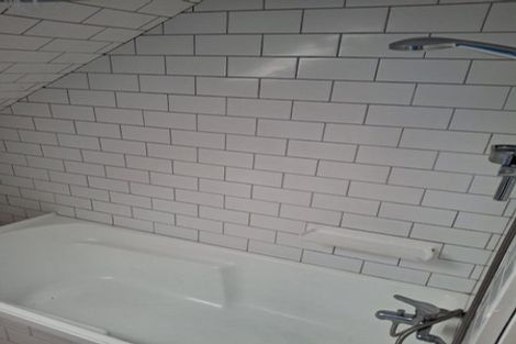 Photo of property in 8 Brougham Street, Mount Victoria, Wellington, 6011