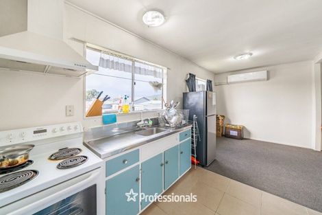 Photo of property in 121-123 Bell Road, Waiwhetu, Lower Hutt, 5010