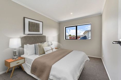 Photo of property in 33 Vincent Mcgrath Crescent, Swanson, Auckland, 0614