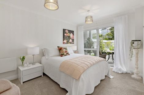 Photo of property in 49 Arcus Way, Hataitai, Wellington, 6021