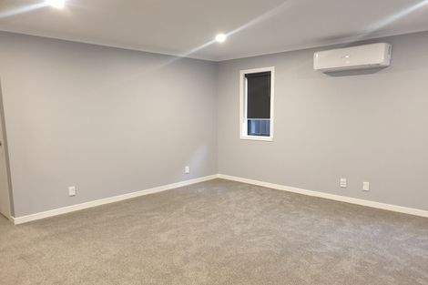 Photo of property in 27 Kaki Drive, Kenepuru, Porirua, 5022