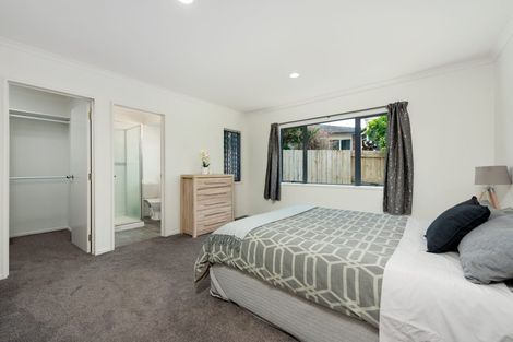 Photo of property in 49 Fairview Place, Te Puke, 3119