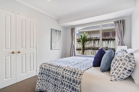 Photo of property in 9 Camerton Close, Northpark, Auckland, 2013