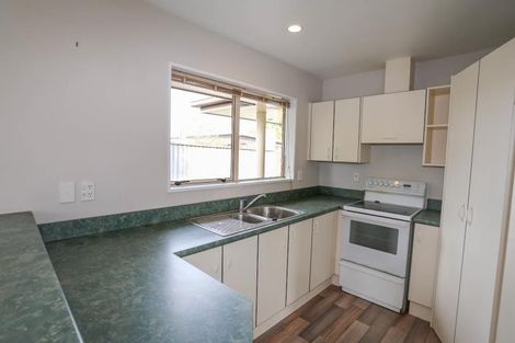 Photo of property in 32a Vagues Road, Northcote, Christchurch, 8052