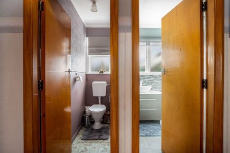 Photo of property in 123 Ngamotu Road, Spotswood, New Plymouth, 4310