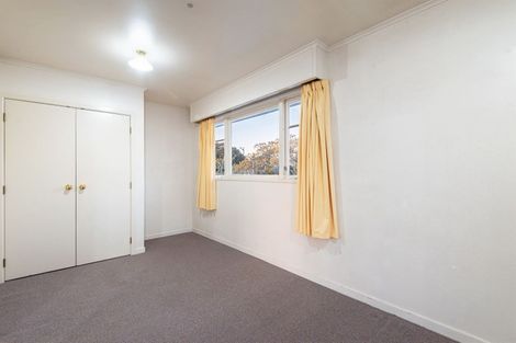 Photo of property in 17 Brewster Avenue, Morningside, Auckland, 1022