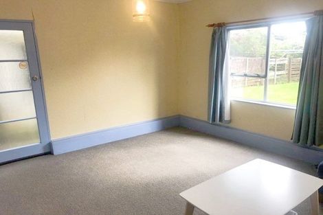 Photo of property in 77 Baylands Drive, Newlands, Wellington, 6037