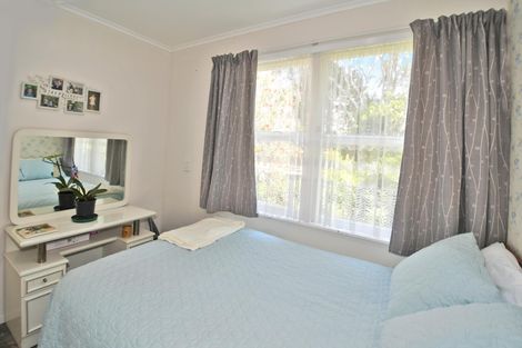 Photo of property in 8 Hillside Crescent, Leigh, 0985