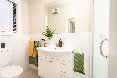 Photo of property in 40f Agra Crescent, Khandallah, Wellington, 6035